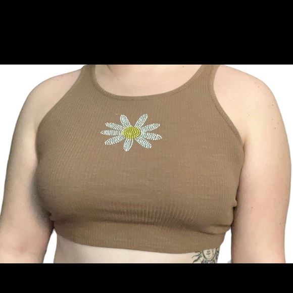Flower Crop Top - Picture 4 of 5